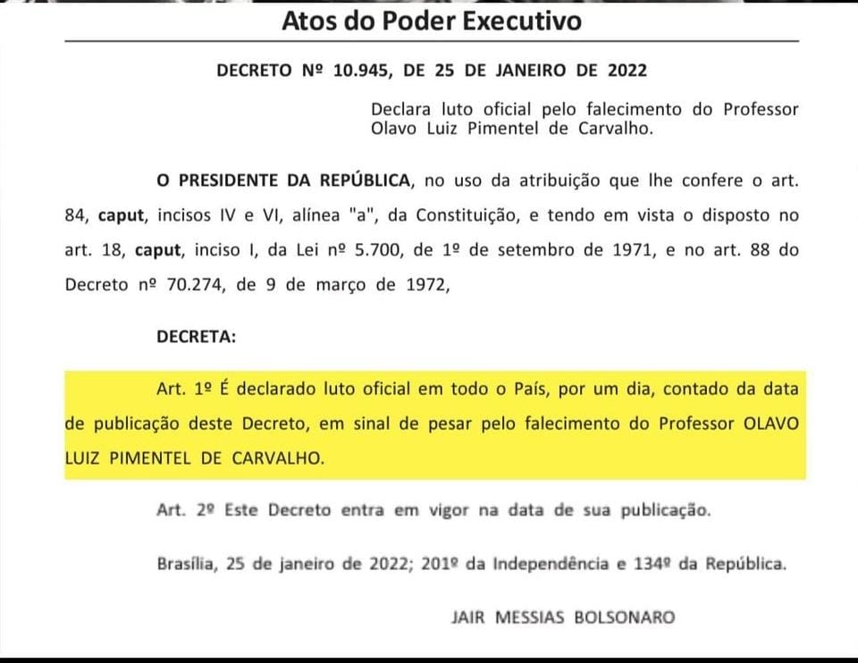Bolsonaro decreta luto oficial de um dia pela morte do filósofo Olavo de Carvalho