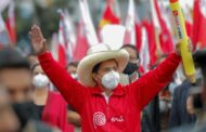 Peru: Foro de São Paulo defende Castillo diante da chance de Impeachment, enquanto 80% dos peruamos querem novas eleições