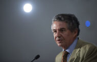 BRASIL: EX-MINISTRO DO STF DEFENDE ECONOMISTA QUE QUESTIONOU TSE