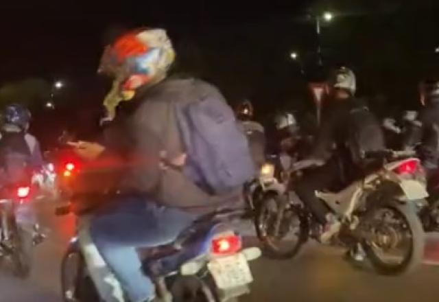 Brasília registra movimentação intensa de grupo de motoqueiros; Veja videos