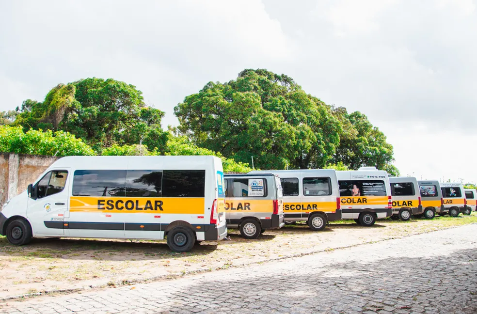 Transportadores escolares de Maceió têm que renovar alvará; veja datas e como fazer