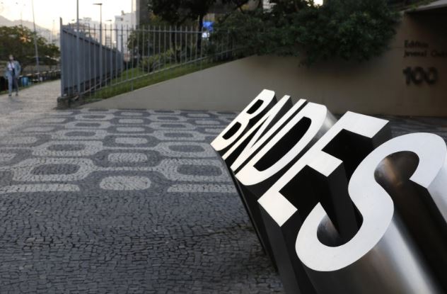 Cuba e Venezuela têm R$ 4,6 bilhões de dívidas em atraso com o BNDES
