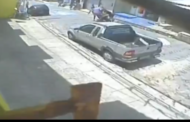 Vídeo mostra momento em que homem mata ex-mulher a tiros no Jacintinho, Maceió