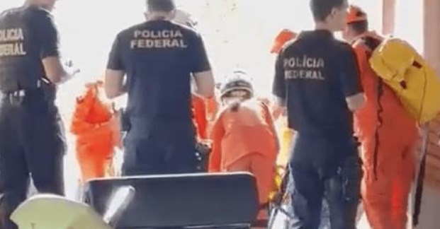 Idosa passa mal e morre em concentração da PF, após ordem de Alexandre de Moraes; Mais de 1.200 manifestantes estão detidos no local