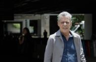 Lula entregará prêmio a Chico Buarque, vetado por Bolsonaro