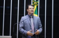 Projeto de lei permite que maiores de 16 anos dirijam