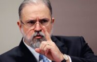 PGR emite nota afirmando ser falso que Aras tentou tirar termos “pai” e “mãe” de certidões