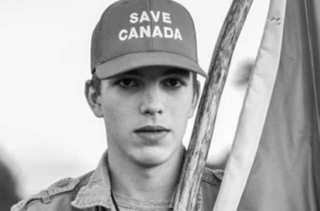 Adolescente é preso por expressar ideias transgênero