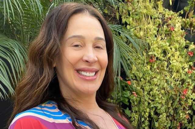 Claudia Raia mostra mansão, e web cita verba da Rouanet