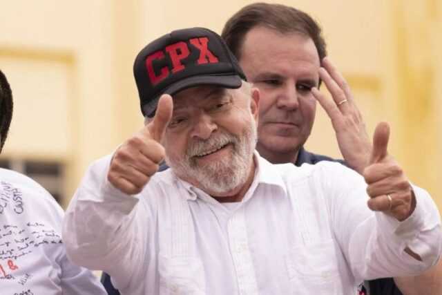 TSE nega multar parlamentares por posts de Lula com boné “CPX”