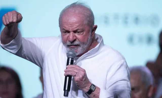 Comentarista da CNN fica perplexa com confissão de Lula (veja o vídeo)