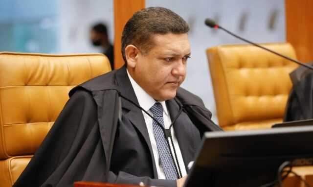 A posição de Nunes Marques sobre manifestantes presos