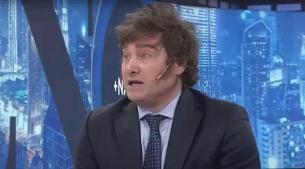 “Bolsonaro da Argentina” lidera eleição presidencial