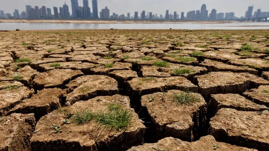 49% dos brasileiros acreditam que terão de mudar de casa por conta de mudanças climáticas, diz estudo
