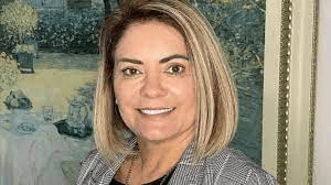Ex-mulher de Bolsonaro perde nacionalidade brasileira; Entenda
