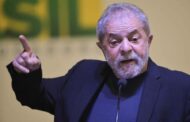Lula tenta usar redes sociais do governo para promoção pessoal, mas sofre duro revés