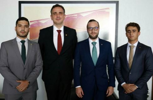 URGENTE: Pacheco promete abrir CPMI em abril após pressão de deputados