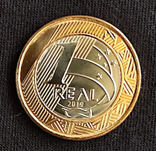 O valor dessa moeda de R$ 1 real pode chegar a R$ 100 mil: é possível encontrá-la?