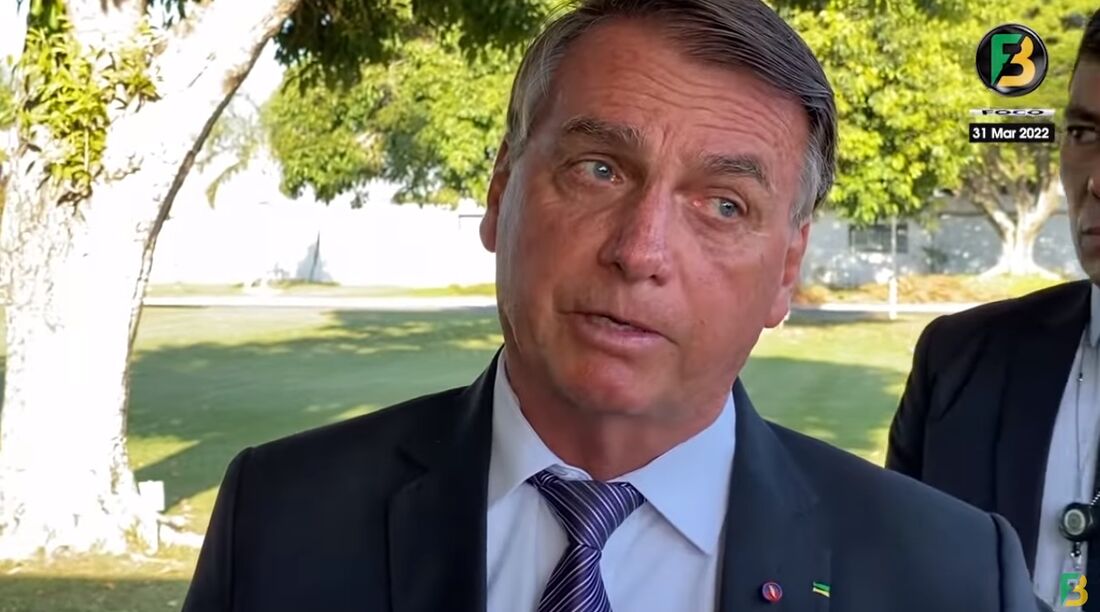 Plantão TBN: PF planeja pedir quebra de sigilo telefônico de Bolsonaro e do ex-ministro Bento Albuquerque