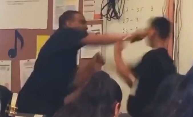 Aluno desrespeita, provoca e peita professor, mas profissional perde a paciência e parte pra cima (veja o vídeo)