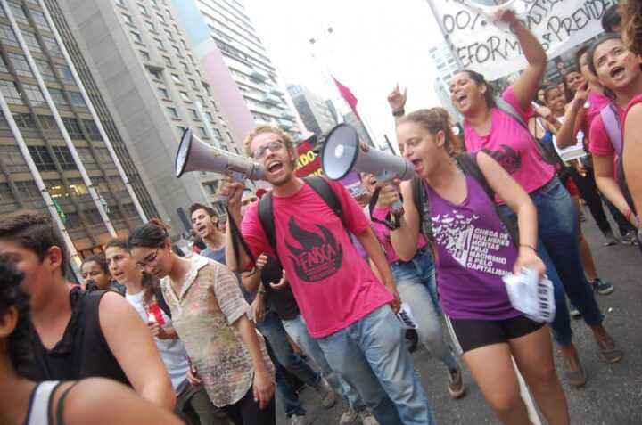 Pesquisa: Jovens de esquerda são mais propensos à depressão