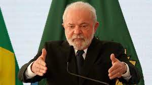 MUNDO: POPULAÇÃO PEDE DECAPITAÇÃO DE PRESIDENTE ALIADO DE LULA NAS RUAS
