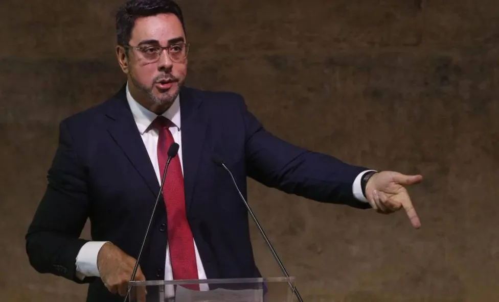Juiz evangélico que condenou Sérgio Cabral é punido por conselho