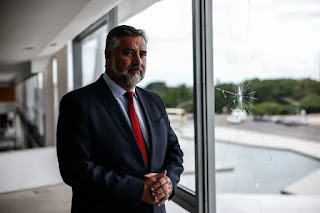 BRASIL: MINISTRO DE LULA TENTA DESQUALIFICAR INVESTIGAÇÃO SOBRE PLANO PARA MATAR MORO E TOMA INVERTIDA DE JORNALISTA AO VIVO