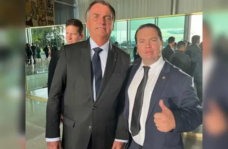 Bolsonaro diz a Rodolfo Nogueira que petista que teve terra invadida em MS deveria dividir propriedade com MST