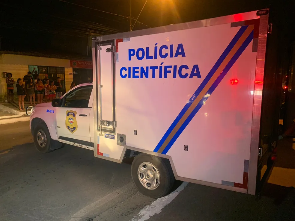 Relojoeiro é assassinado com tiros na cabeça e boca na Santa Lúcia, em Maceió