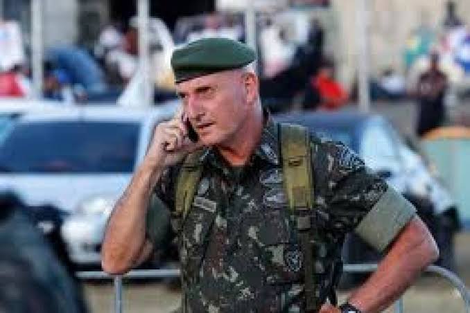 URGENTE: Ministro Gonçalves Dias pede demissão do comando do GSI