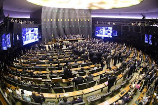 BRASIL: DEPUTADO REVELA BASTIDORES DO CONGRESSO EM TORNO DA CPMI DO 8 DE JANEIRO, QUE PODE COMPROMETER LULA