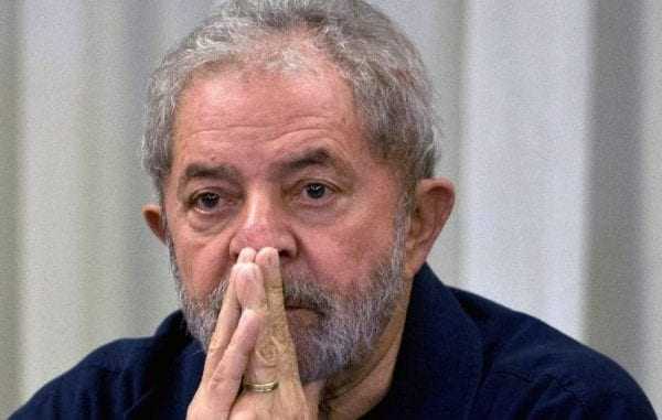 Diplomata ucraniano faz Lula passar vergonha após o petista opinar sobre a guerra