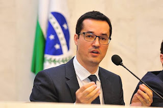 BRASIL: DALLAGNOL APRESENTA NOTÍCIA-CRIME CONTRA MST E APONTA A PRÁTICA DE NOVOS DELITOS POR ALIADOS DE LULA