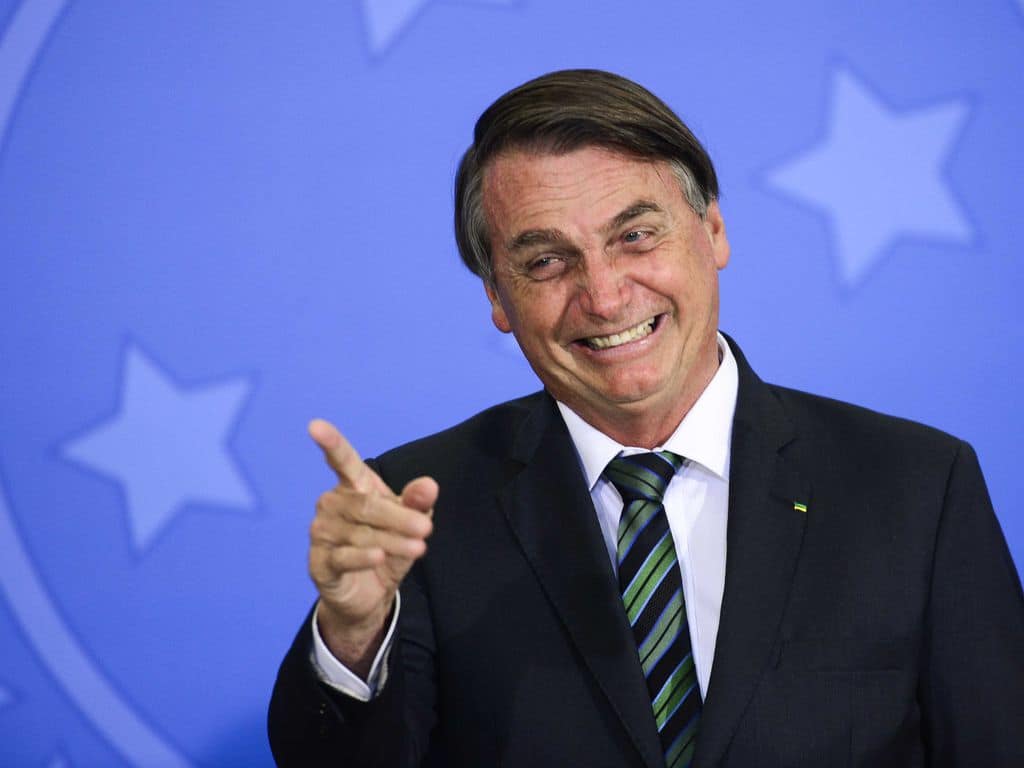 Banco Mundial rasga elogios a Bolsonaro e sua gestão com a população mais pobre durante a pandemia