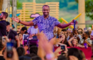 Horas de filas, banheiros lotados e mais: show do Thiaguinho é criticado nas redes por falta de organização