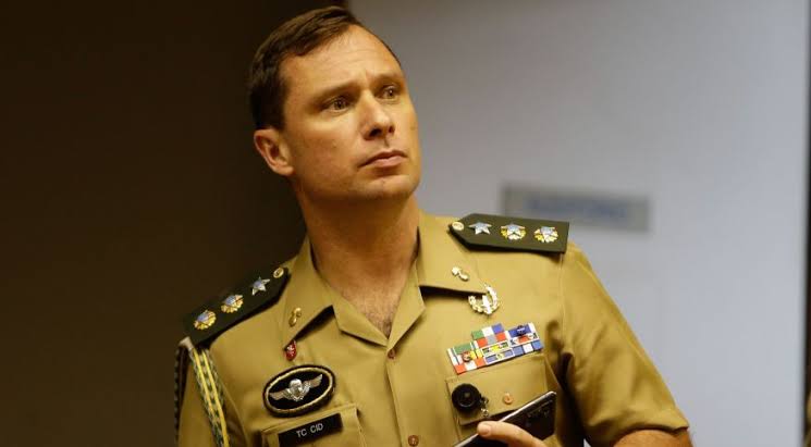 Novo perito, brecha da nuvem e truque do WhatsApp: Saiba como a PF acessou celular de Cid