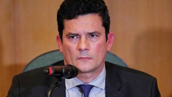 Moro se irrita com Flávio Dino, reclama de ‘deboche’ e sessão tem confusão generalizada; VEJA VÍDEO