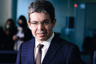 BRASIL: DEPUTADO RESGATA FALA DE RANDOLFE CHAMANDO INSTRUMENTO USADO POR LULA PARA NEGOCIAR DE 