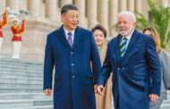 Em divergência com Ucrânia, Lula conversa com presidente da China sobre guerra