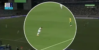 Imagens fortes: jogador do Coritiba cai desacordado no gramado