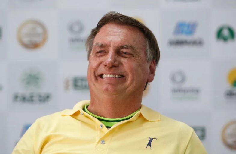 AGORA: ‘Já apliquei bastante vacina, mas no Bolsonaro, não’, diz técnica de enfermagem que teve nome usado em suposto esquema