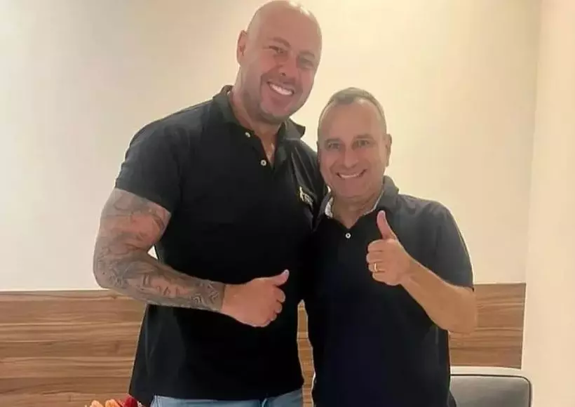 Secretário municipal de Belford Roxo é baleado na porta de casa