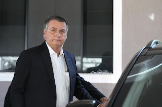 BRASIL: ADVOGADO DE BOLSONARO FAZ NOVA ORIENTAÇÃO AO EX-PRESIDENTE PARA CONTATO COM A PF