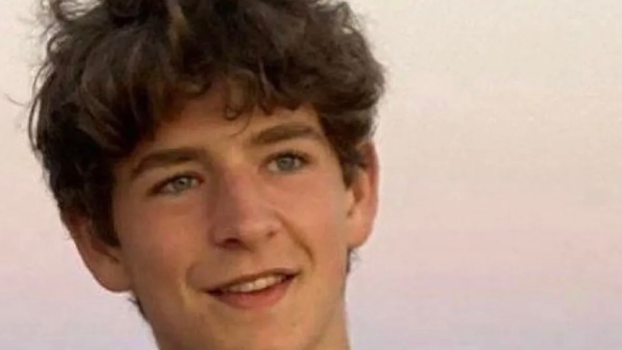 QUEM É CLEMENTE DEL VECCHIO, O ITALIANO DE 19 ANOS QUE SE TORNOU O BILIONÁRIO MAIS JOVEM DO MUNDO