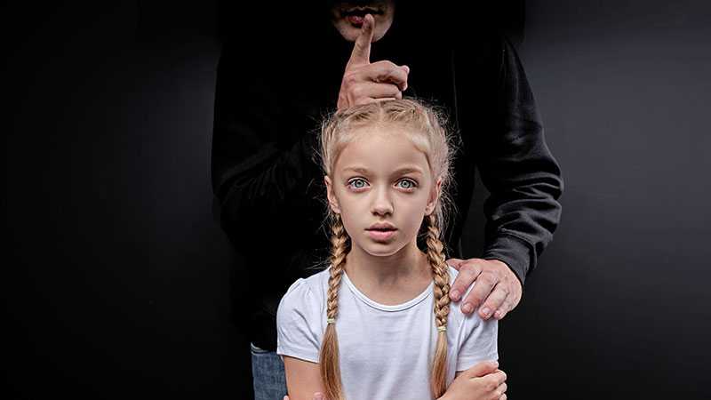 “As escolas devem equipar as crianças para ter parceiros sexuais” diz a ONU e a OMS