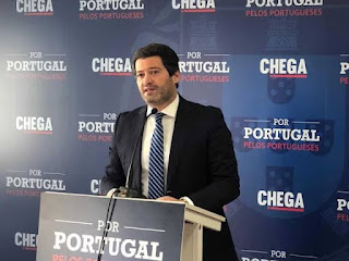 BRASIL: DEPUTADO PORTUGUÊS SE PRONUNCIA SOBRE BUSCA E APREENSÃO NA CASA DE BOLSONARO E CONDENA OPERAÇÃO