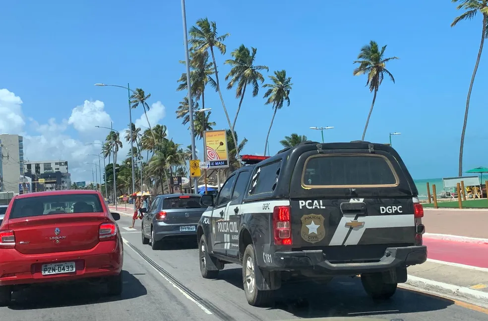 Homem que se passava por servidor do Detran para aplicar golpes em Maceió se entrega à polícia e é preso