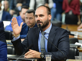 BRASIL: EDUARDO BOLSONARO EXPÕE PLANO DA ESQUERDA PARA CENSURAR JOVEM PAN