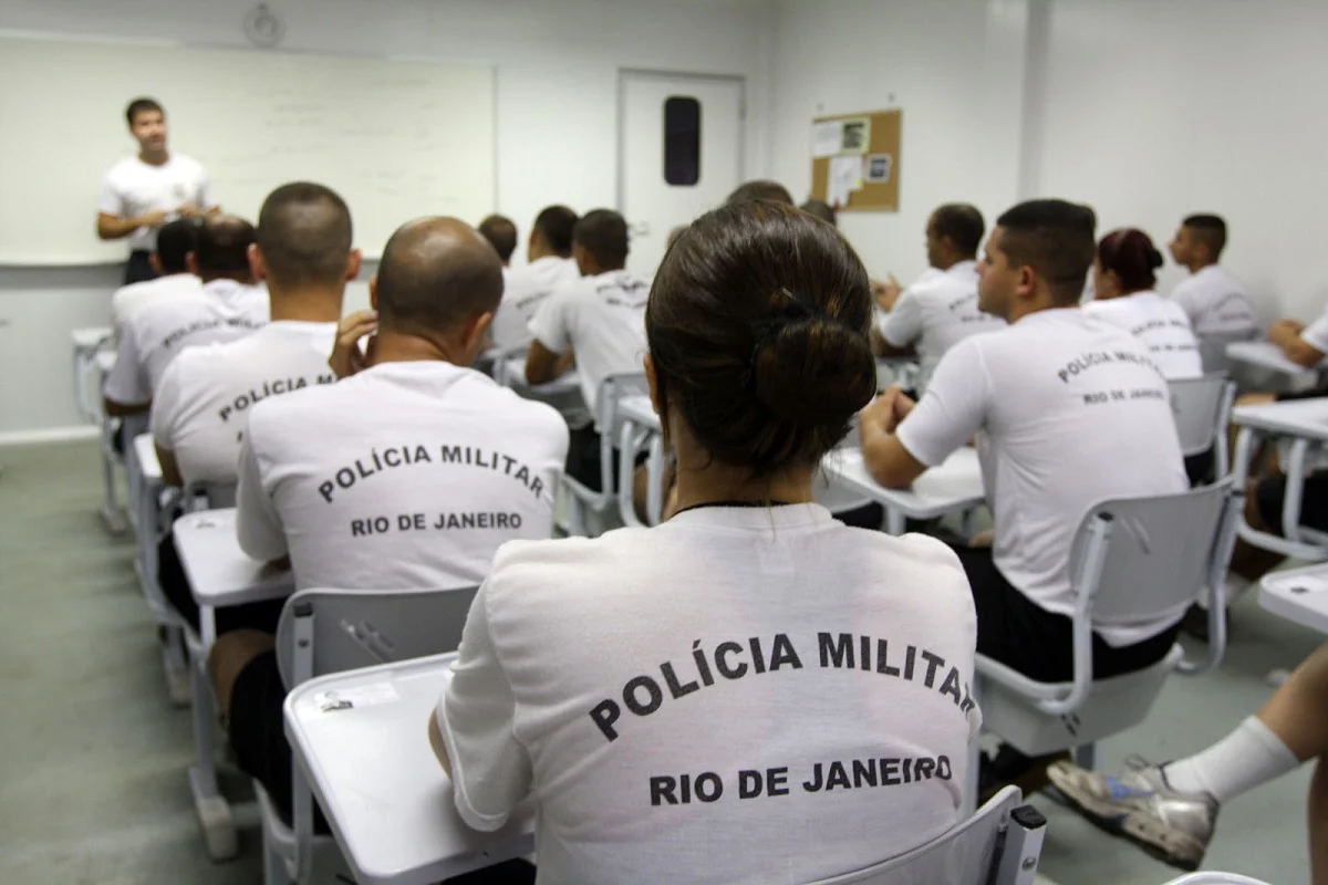PMERJ reúne comissão para concurso do Corpo de Jovens Voluntários